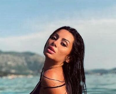 Ana K.