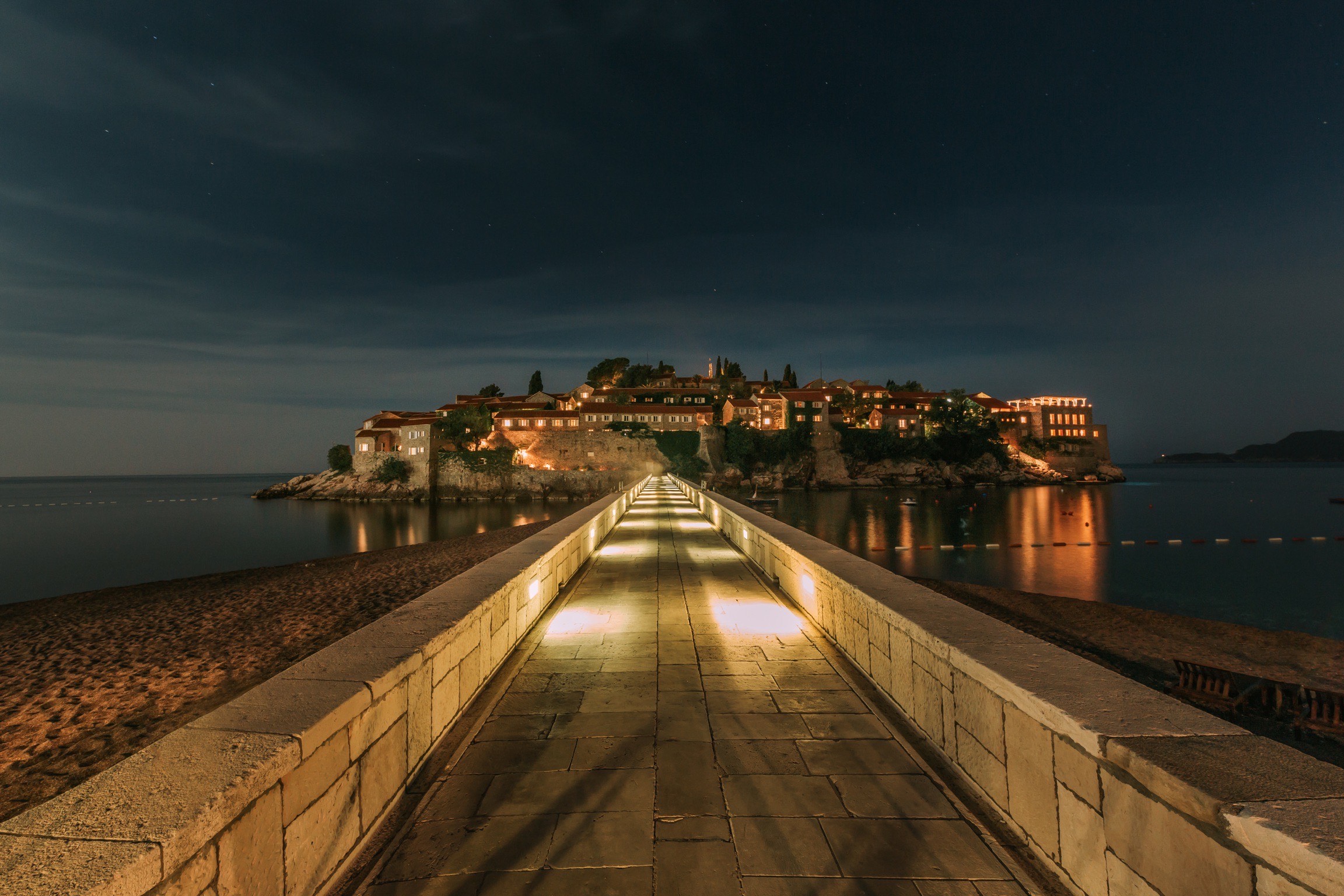 Pogled 5